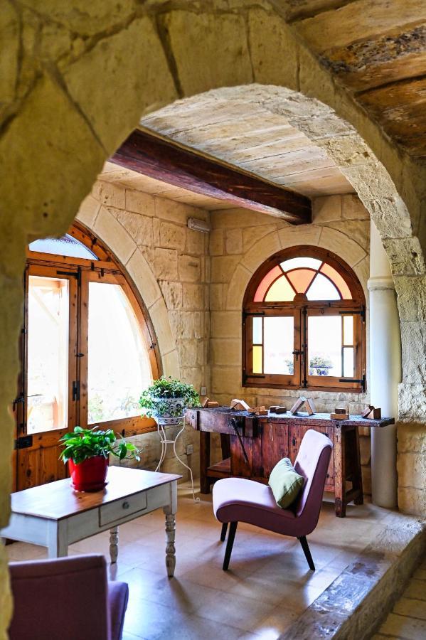Maria'S B&B Għasri Exteriör bild