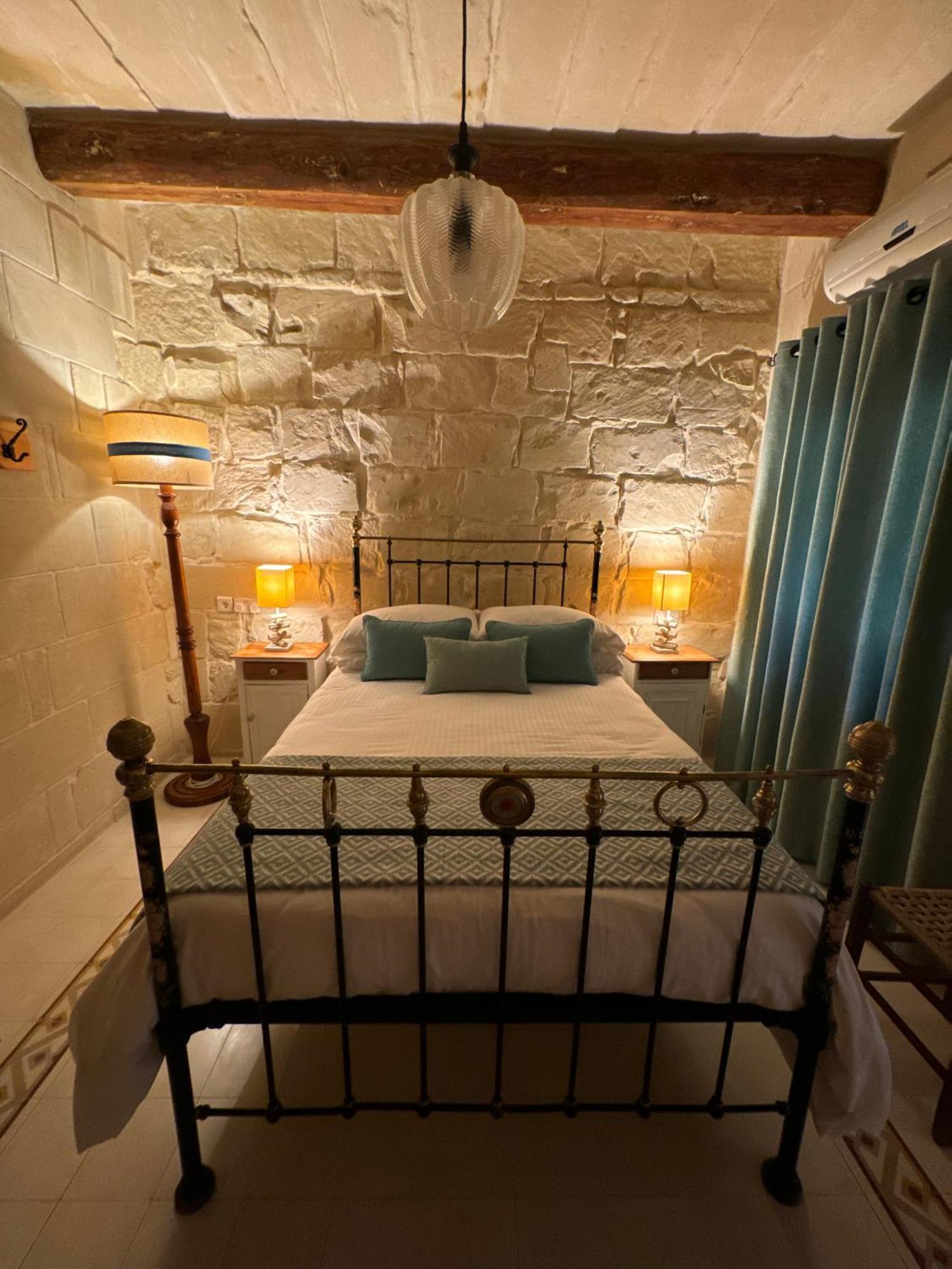 Maria'S B&B Għasri Exteriör bild